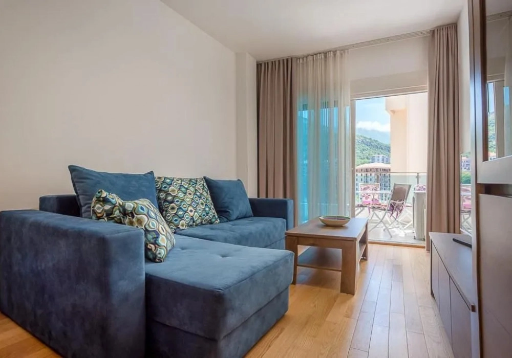 Dvosoban-stan-u-Becicima-Budva-1 Dvosoban stan 55 m² – Bečići, Budva — fotografija 2