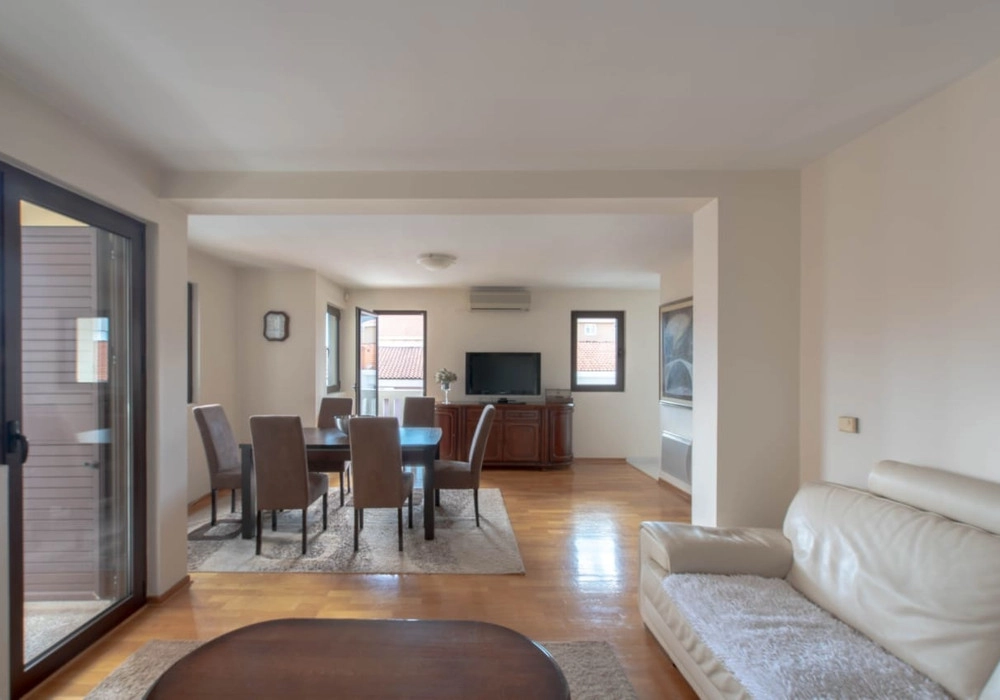 Trosoban-stan-u-Rozinu-Budva-7 Trosoban stan 120 m² – Rozino, Budva — fotografija 8