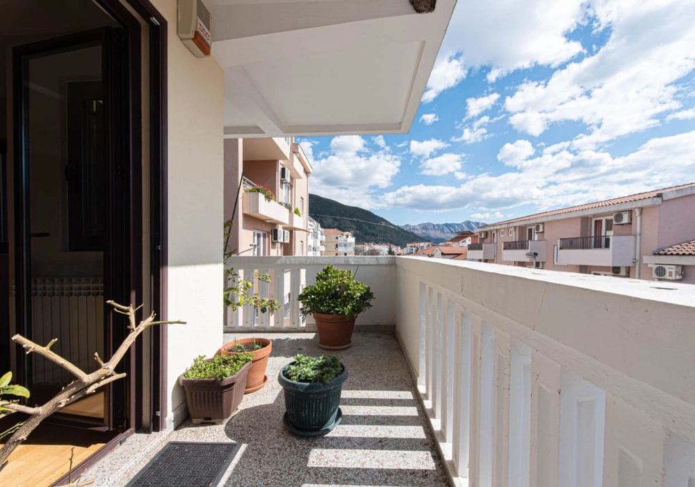 Trosoban-stan-u-Rozinu-Budva-9 Trosoban stan 120 m² – Rozino, Budva — fotografija 10
