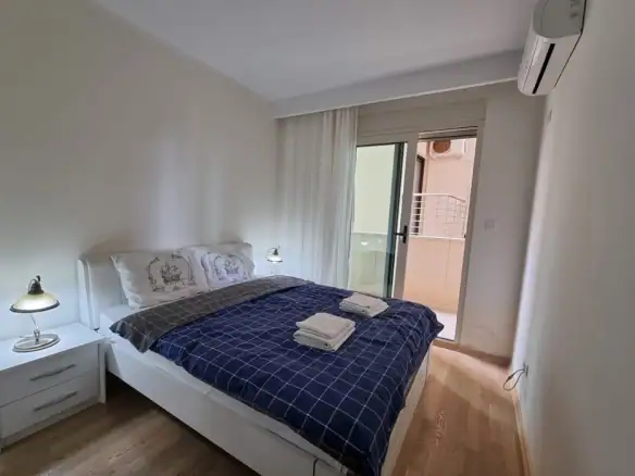 Dvosoban stan 94 m² – Bečići, Budva — fotografija 12