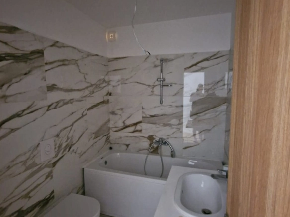 Dvosoban stan 75 m² – Dobrota, Kotor — fotografija 11