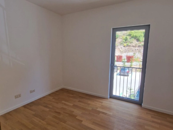 Dvosoban stan 75 m² – Dobrota, Kotor — fotografija 12
