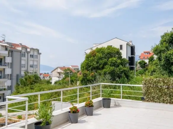 Dvosoban stan 109 m² – Mažina, Tivat — fotografija 4