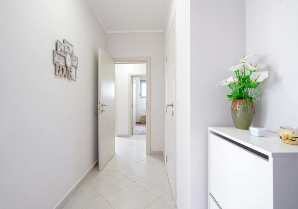 Dvosoban stan 109 m² – Mažina, Tivat — fotografija 7