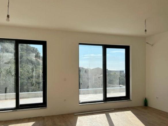 Dvosoban stan 78 m² – Kamenovo, Budva — fotografija 9
