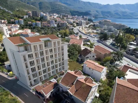 Dvosoban stan u Bečićima