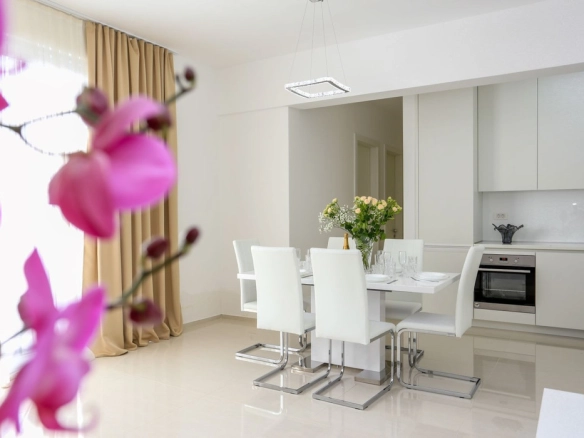 Dvosoban stan 74 m² – Bečići, Budva — fotografija 4