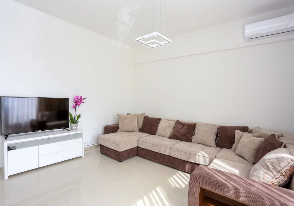 Dvosoban-stan-sa-terasom-u-Becicima-Budva-4 Dvosoban stan 74 m² – Bečići, Budva — fotografija 5