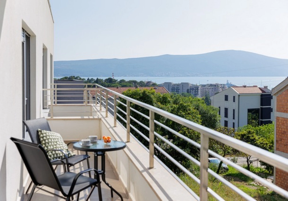Dvosoban-stan-u-novogradnji-Mazina-Tivat Dvosoban stan u novogradnji