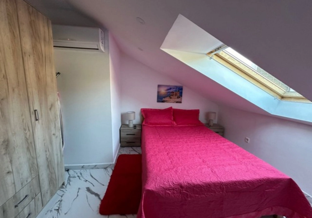 Cetvorosoban-stan-u-centru-Budve-4 Četvorosoban stan 87 m² – Budva — fotografija 5