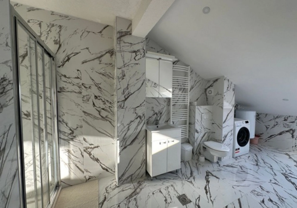 Cetvorosoban-stan-u-centru-Budve-5 Četvorosoban stan 87 m² – Budva — fotografija 6