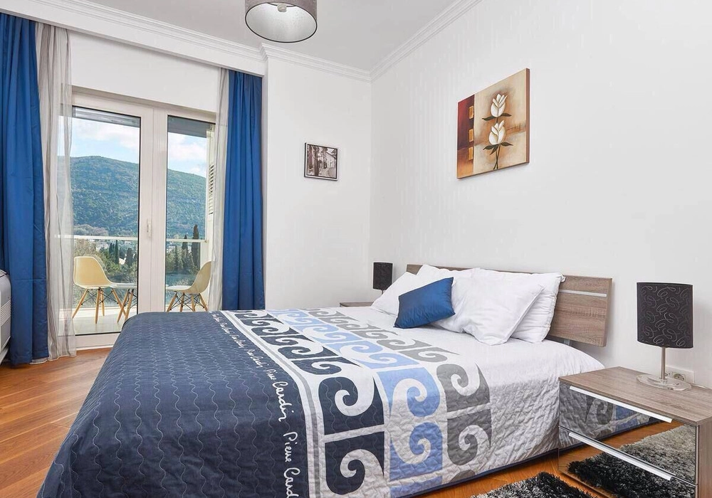 Jednosoban-stan-u-centru-Budve-50-m-od-mora-4 Jednosoban stan 54 m² – Centar, Budva — fotografija 5