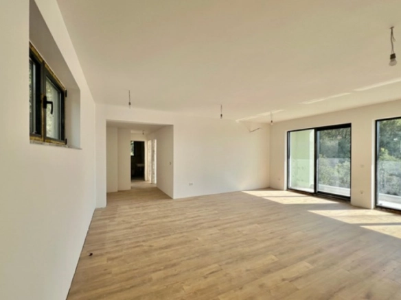 Dvosoban stan 95 m² – Kamenovo, Budva — fotografija 2