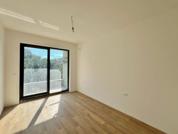Dvosoban stan 95 m² – Kamenovo, Budva — fotografija 9