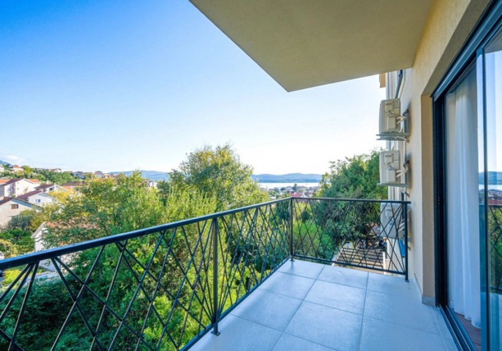 Trosoban stan 82 m² – Mažina, Tivat — fotografija 2