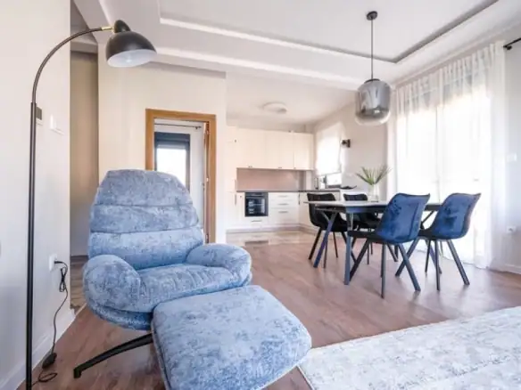 Trosoban stan 82 m² – Mažina, Tivat — fotografija 5