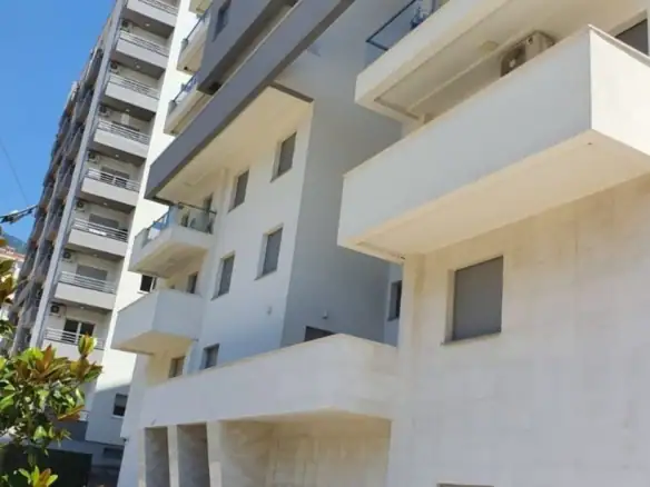 Trosoban stan 95 m² – Rozino, Budva — fotografija 13