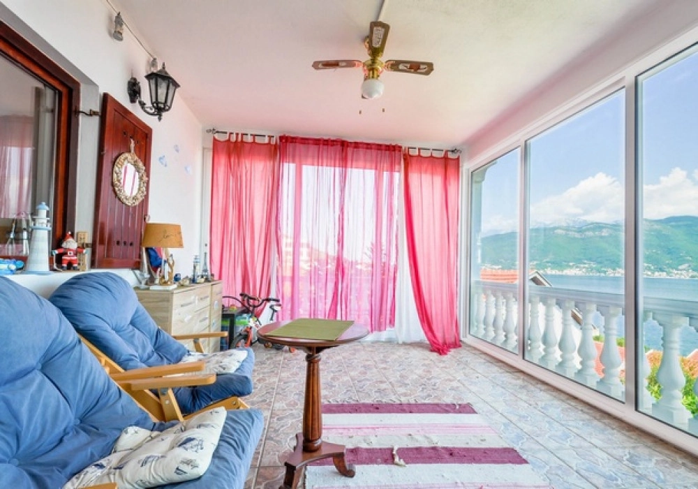 Kuca-sa-sest-soba-u-Krasicima-Tivat-13 Kuća – Krašići, Tivat — fotografija 14
