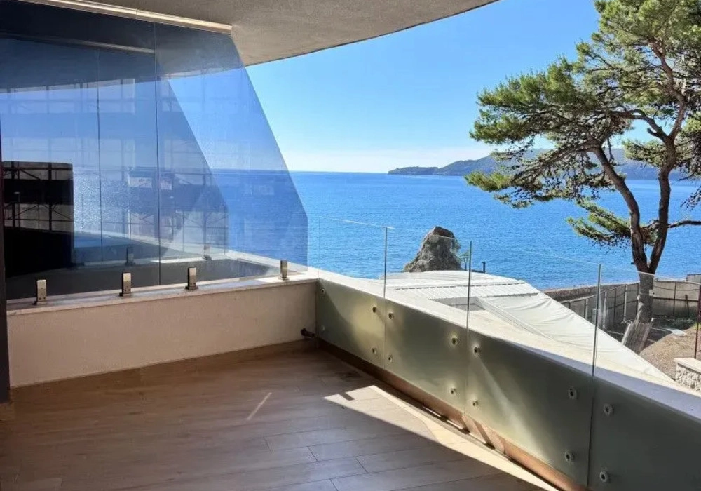 Jednosoban-stan-u-Becicima-Budva-blizu-mora-11 Jednosoban stan 59 m² – Bečići, Budva — fotografija 12