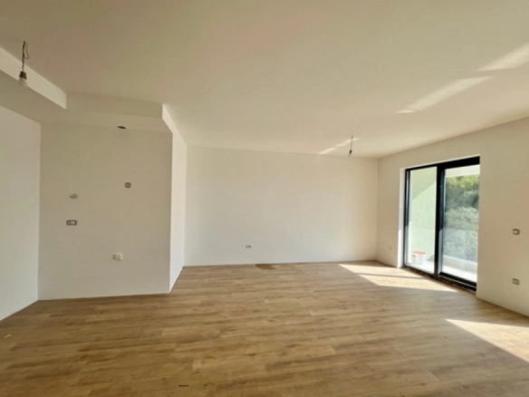 Trosoban stan 106 m² – Kamenovo, Budva — fotografija 6