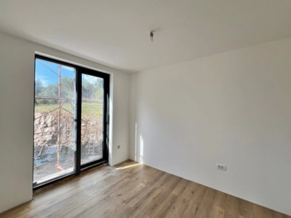 Trosoban stan 106 m² – Kamenovo, Budva — fotografija 8