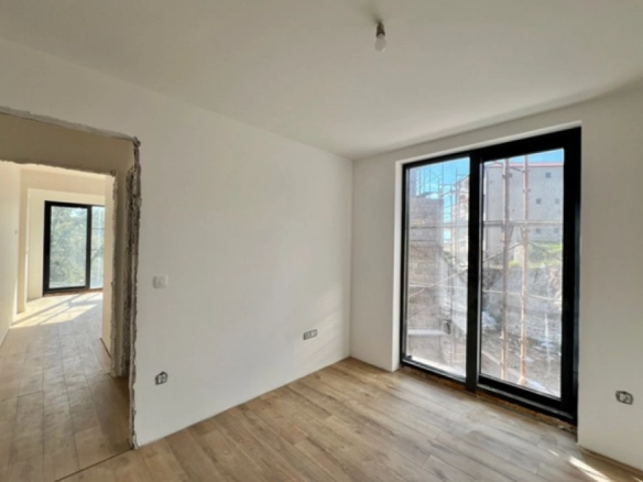 Trosoban stan 106 m² – Kamenovo, Budva — fotografija 9