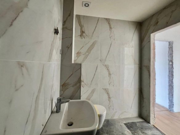 Trosoban stan 106 m² – Kamenovo, Budva — fotografija 11