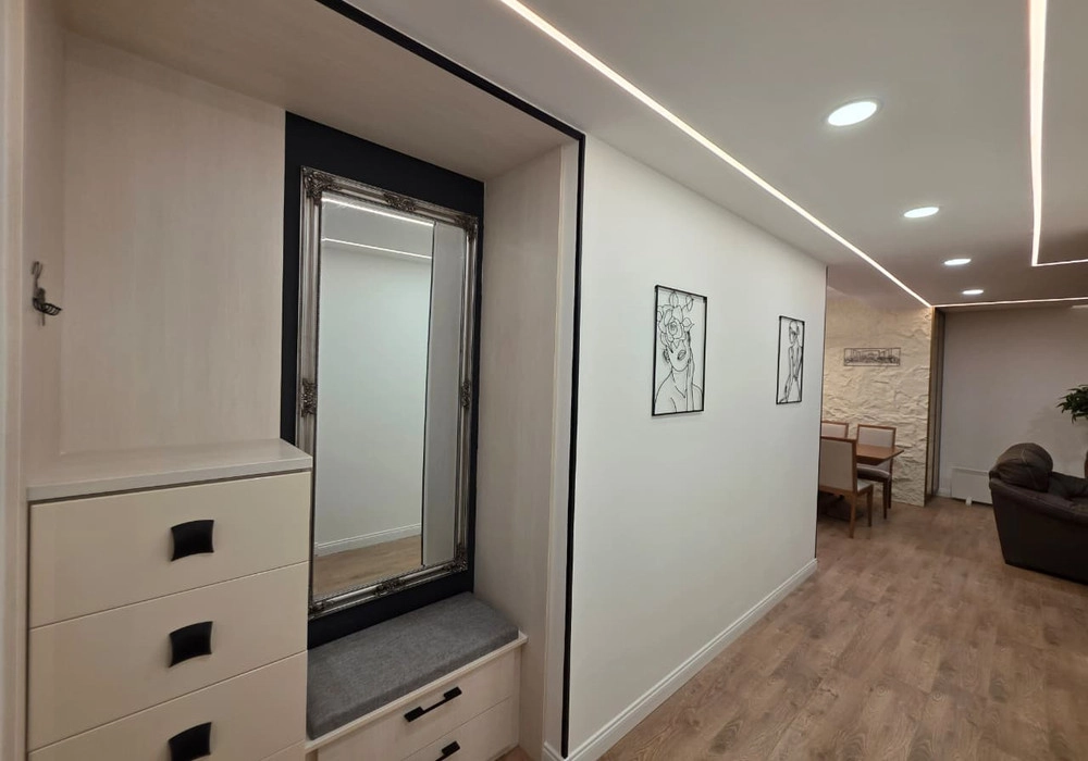 Trosoban-stan-u-Becicima-Budva-3 Trosoban stan 106 m² – Bečići, Budva — fotografija 4