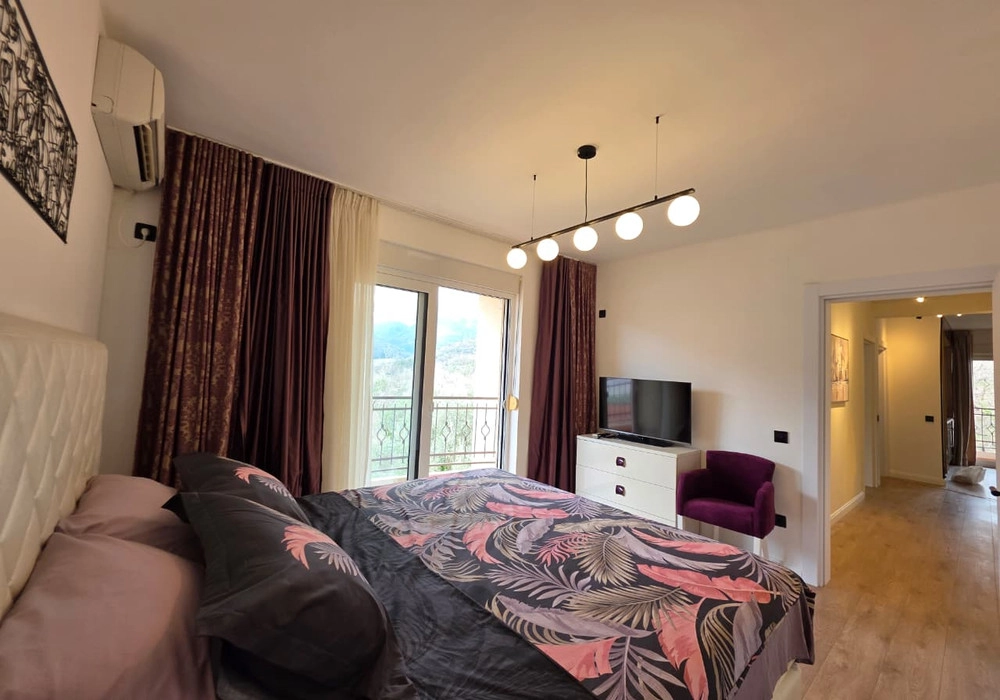 Trosoban-stan-u-Becicima-Budva-13 Trosoban stan 106 m² – Bečići, Budva — fotografija 14