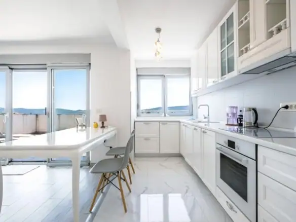 Trosoban stan 116 m² – Mažina, Tivat — fotografija 6