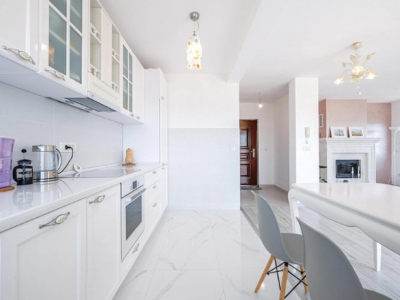 Trosoban stan 116 m² – Mažina, Tivat — fotografija 8
