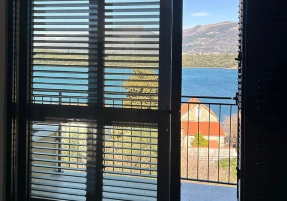 Trosoban stan 96 m² – Krašići, Tivat — fotografija 2