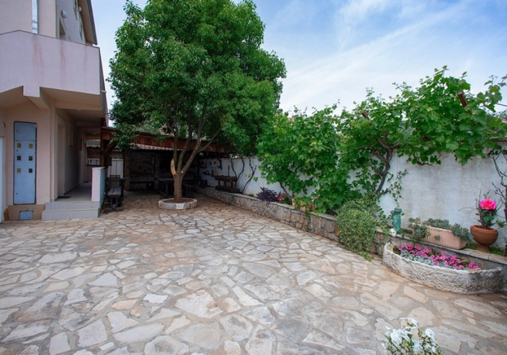 Kuca-sa-bazenom-u-Krimovici-Kotor-6 Kuća 500 m² – Krimovica, Kotor — fotografija 7