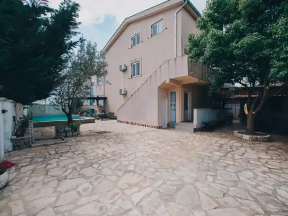 Kuća 500 m² – Krimovica, Kotor — fotografija 8