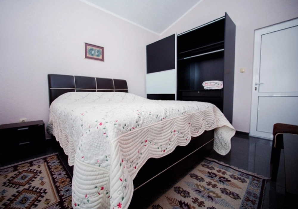Kuca-sa-bazenom-u-Krimovici-Kotor-12 Kuća 500 m² – Krimovica, Kotor — fotografija 13