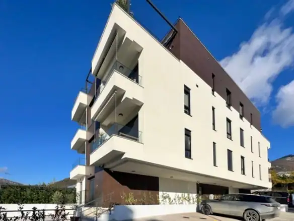Dvosoban stan 147 m² – Mažina, Tivat — fotografija 2