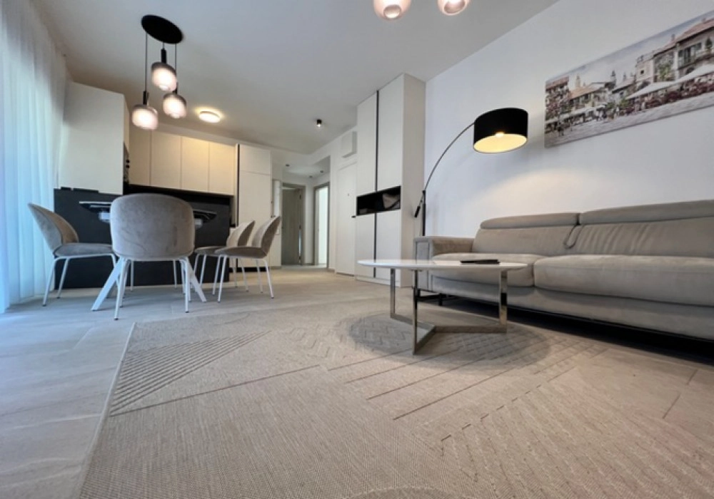 Dvosoban-stan-sa-terasom-i-bazenom-u-Mazini-Tivat-2 Dvosoban stan 147 m² – Mažina, Tivat — fotografija 3