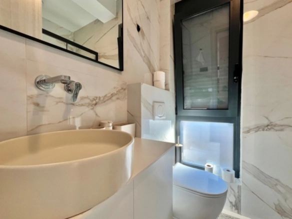 Dvosoban stan 147 m² – Mažina, Tivat — fotografija 14