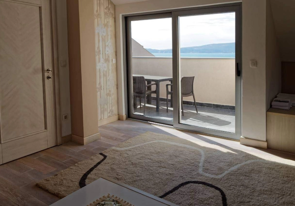 Trosoban-stan-u-Mazini-Tivat-1 Trosoban stan 125 m² – Mažina, Tivat — fotografija 2