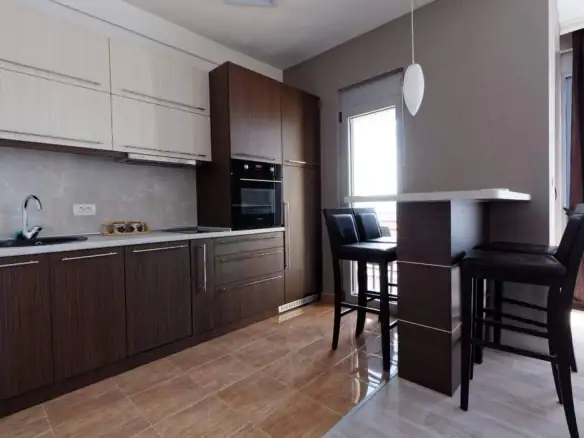 Trosoban stan 125 m² – Mažina, Tivat — fotografija 4
