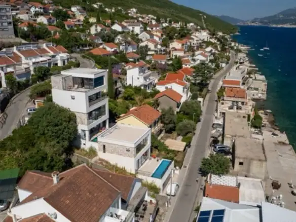 Kuća 330 m² – Krašići, Tivat — fotografija 8