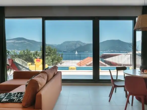 Kuća 330 m² – Krašići, Tivat — fotografija 12