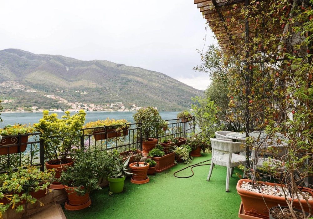 Dvosoban-stan-sa-saunom-u-Mazini-Tivat-7 Dvosoban stan 173 m² – Mažina, Tivat — fotografija 8