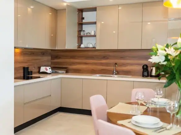 Dvosoban stan 110 m² – Rafailovići, Budva — fotografija 9
