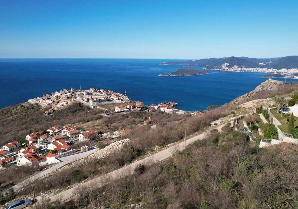 Plac-sa-panoramskim-pogledom-u-Tudorovicima-Budva-7 Plac 5.685 m² – Tudorovići, Budva — fotografija 8