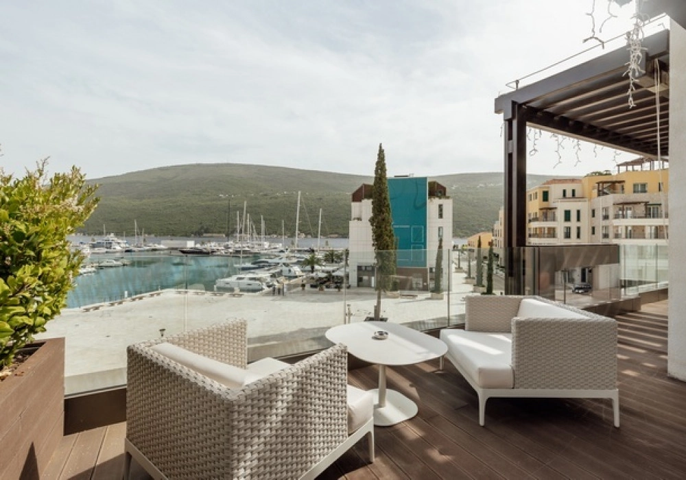 Dvosoban-stan-na-Topli-Herceg-Novi-1 Dvosoban stan 156 m² – Topla, Herceg Novi — fotografija 2