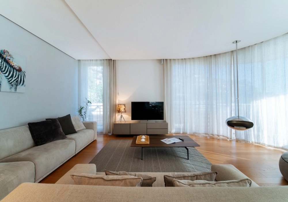 Dvosoban-stan-uz-more-u-naselju-Boreti-Budva-12 Dvosoban stan 508 m² – Boreti, Budva — fotografija 13