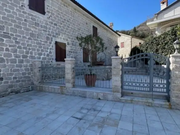 Kuća – Kamenari, Herceg Novi — fotografija 2