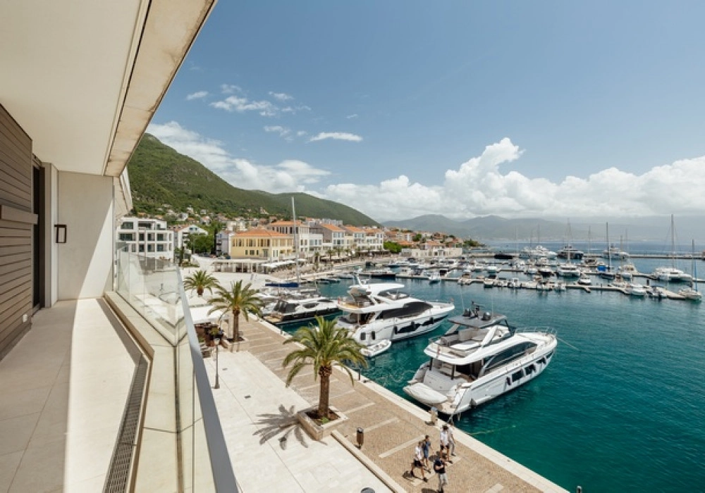 Trosoban-stan-na-Topli-Herceg-Novi Trosoban stan na Topli