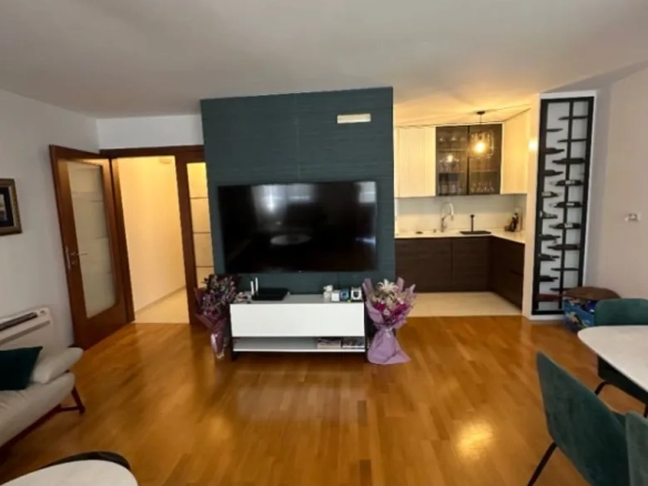 Dvosoban stan 92 m² – Blok 6, Podgorica — fotografija 2